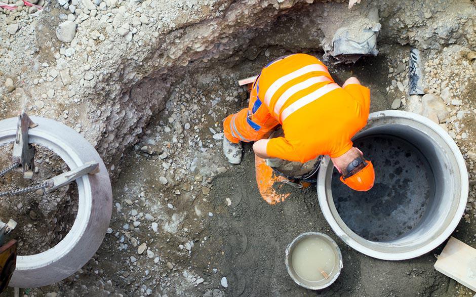 comment déboucher une canalisation Andrésy
